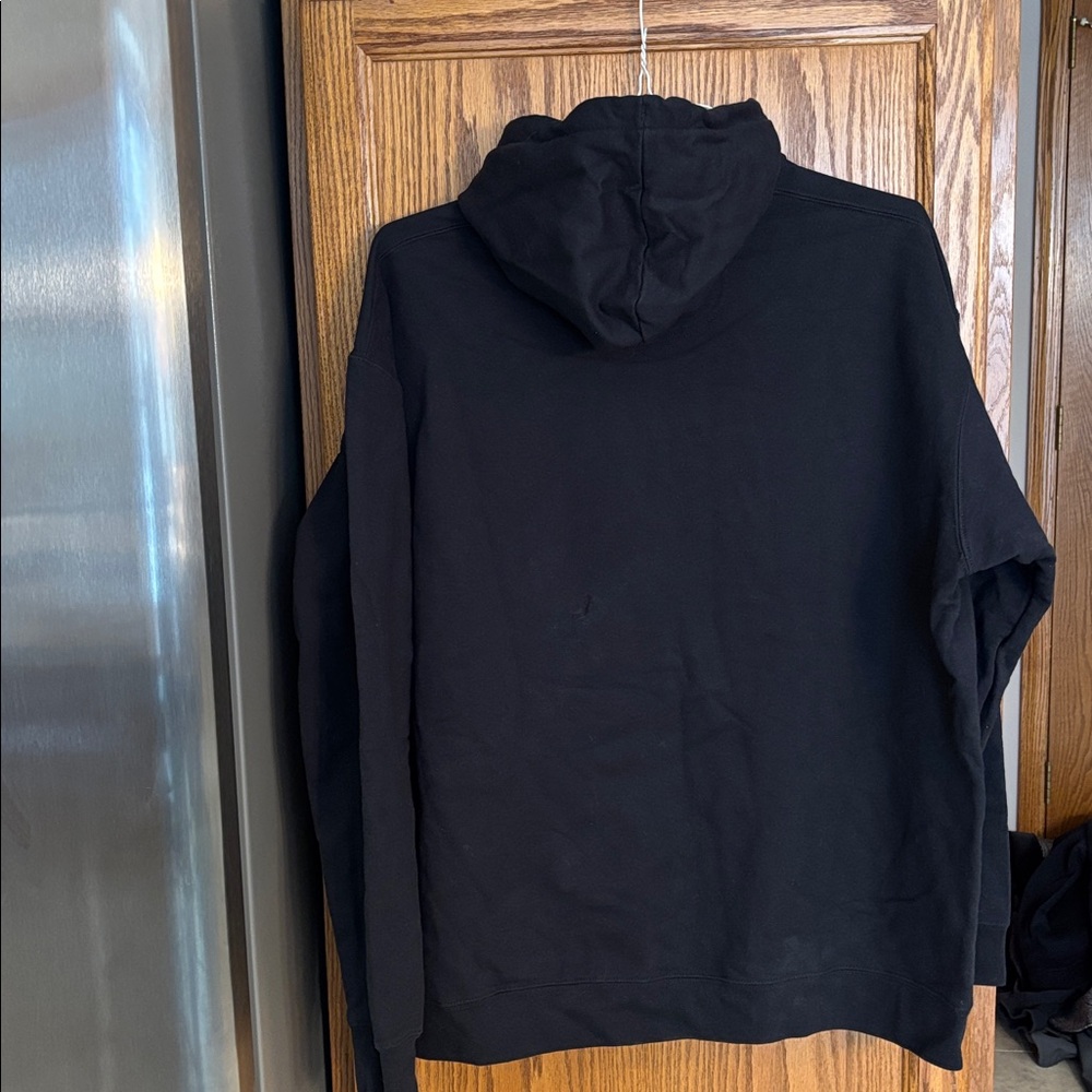 Black 'Respect the Capybara' Hoodie, XXL fits like a comfortable XL - Picture 4 of 4
